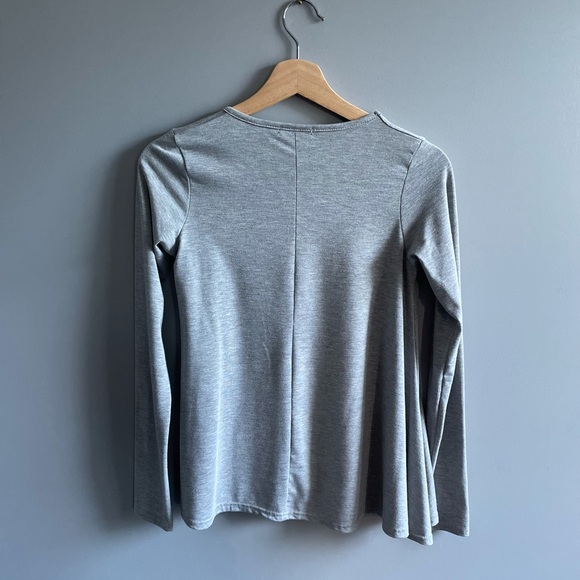 Boohoo Grey Peplum Long Sleeve Too Sz 4 - Picture 2 of 4